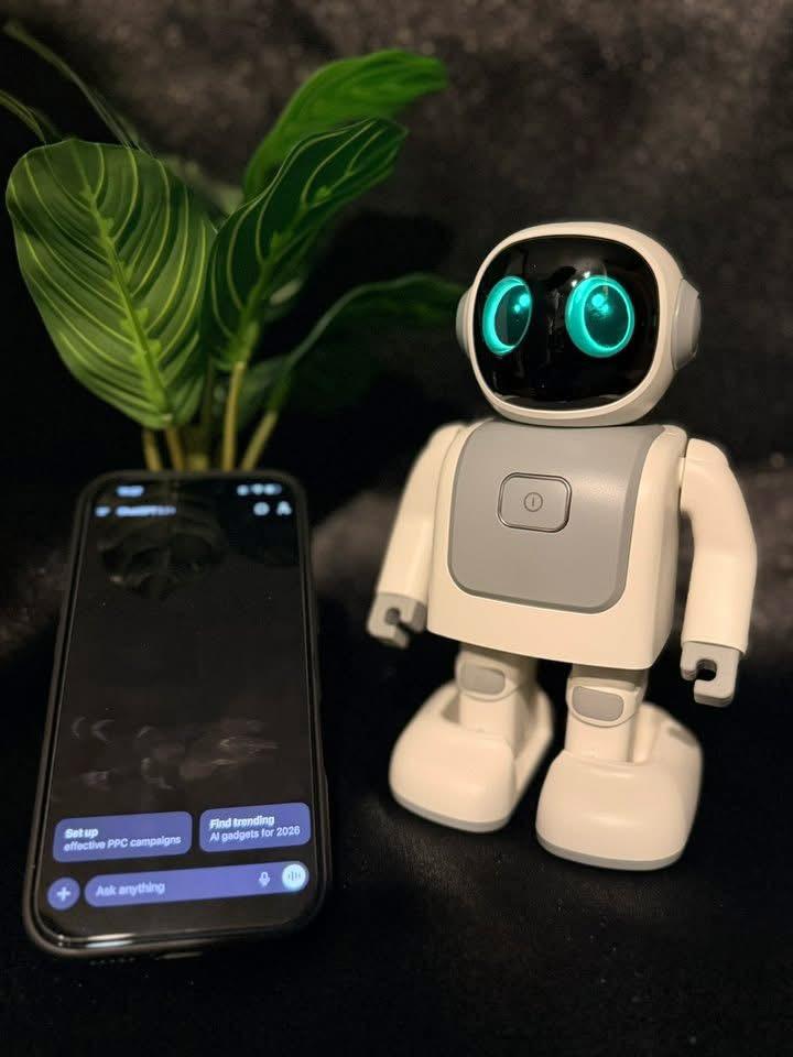 Smart Bluetooth Robot Speaker with App Controls & Talking Feature | Interactive Learning Toy